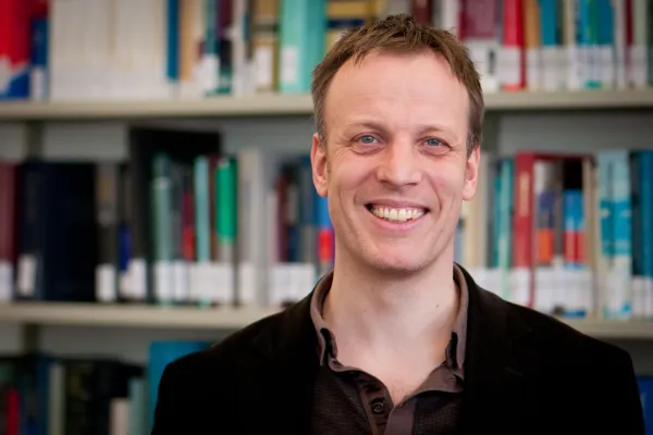 Porträt Dennis Dijkzeul